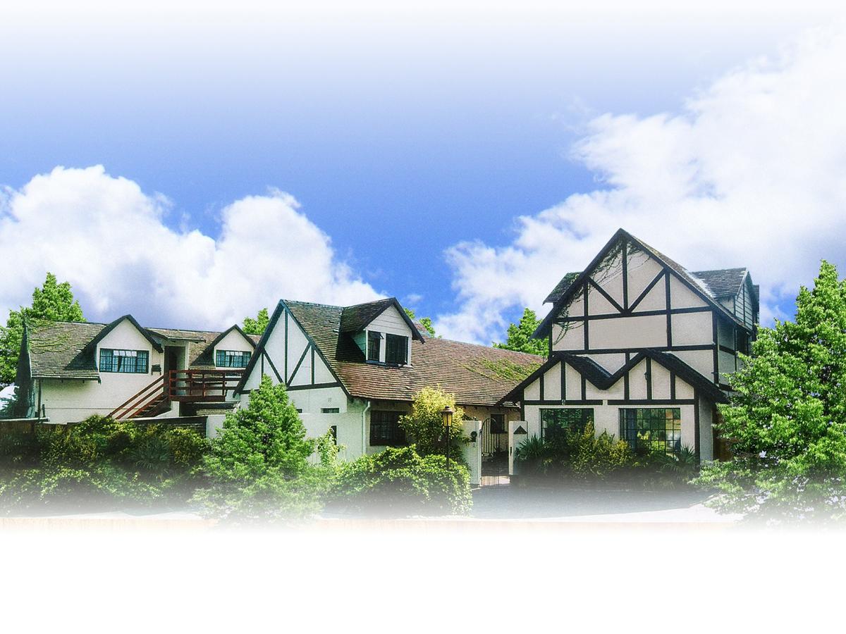 Tudor Lodge Guest House Johannesburg Exterior photo